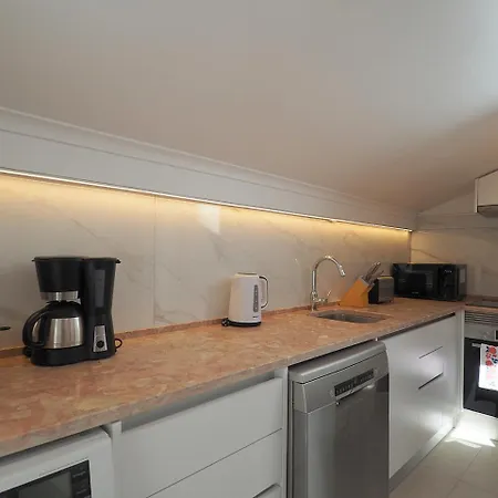 Loios Ii - Altstadt Apartman *